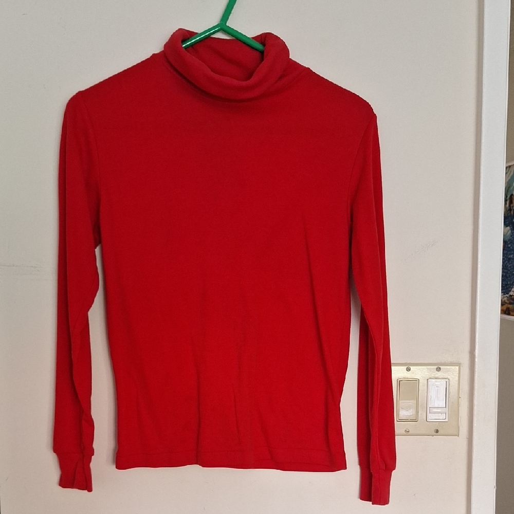 Elegant Red Long Sleeve Turtleneck Top